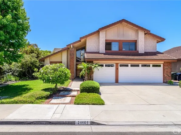 21161 Poston Ln, Huntington Beach, CA 92646