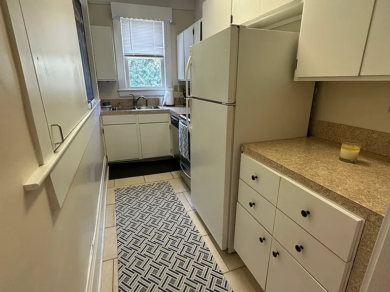 2706 Carolina Ave SW #B — Photo 5