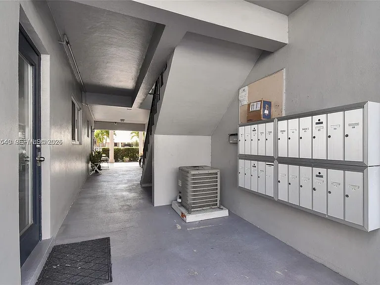 2701 Middle River Dr #3 — Photo 13