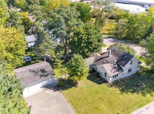 190 Mill St, Iola, WI 54945