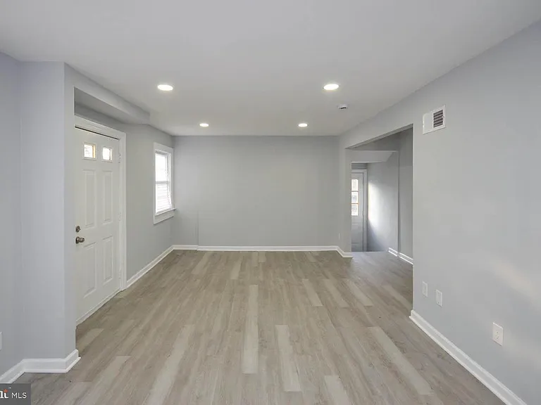 46670 Midway Dr #B — Photo 10