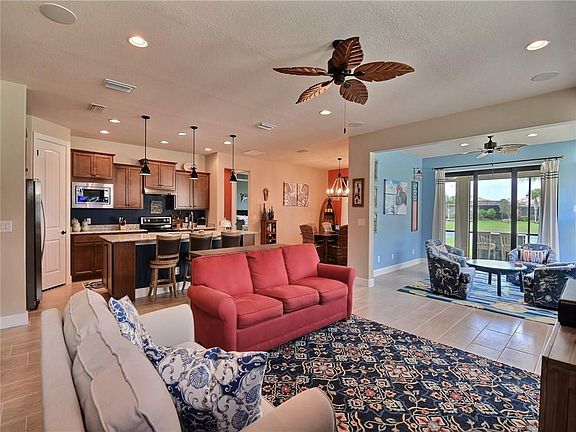5th image of 5042 Pendelton Sq