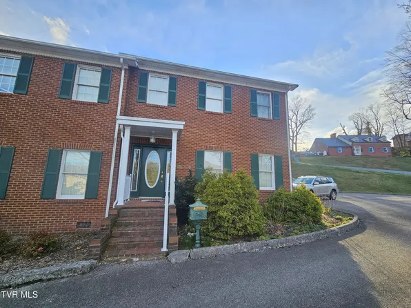 700 The Terrace St NW APT A, Norton, VA 24273