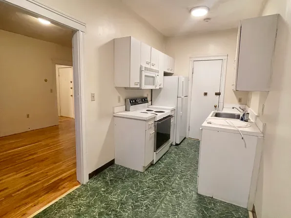 4 Ransom Rd APT 9, Brighton, MA 02135