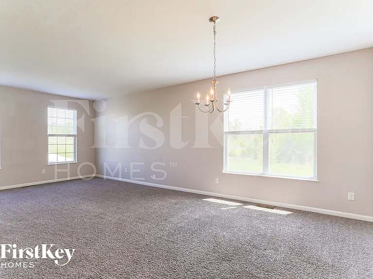 1727 Declaration Dr — Photo 7