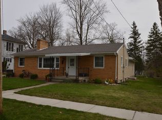 619 Lafayette St, Ionia, MI 48846