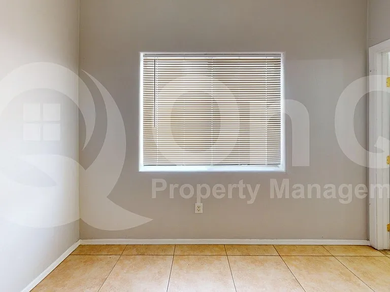 2012 W Dozemary Ct — Photo 12