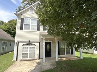 1525 Braveheart Ln, Charlotte, NC 28216