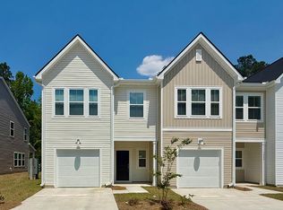 8753 Silver Perch Ln, North Charleston, SC 29420