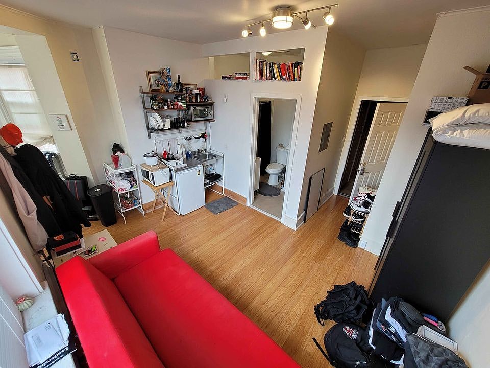 1st image of 4920 Warrington Ave #2F