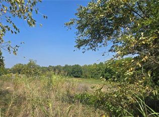 SW 5th St, Oak Grove, MO 64075