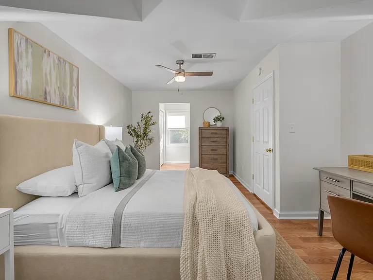 1132 Dunbarton Ln — Photo 46