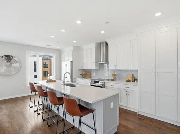 267 Old Colony #501, Boston, MA 02127
