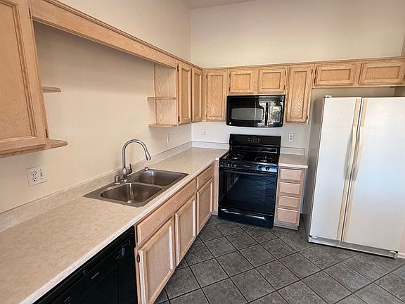 5th image of 2066 Poppywood Ave