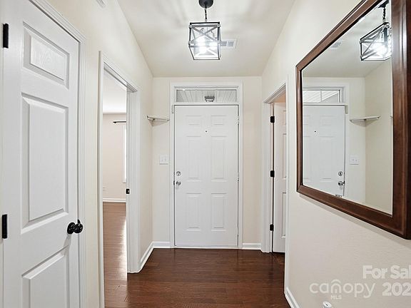 2nd image of 10549 Glory Meadow Ct