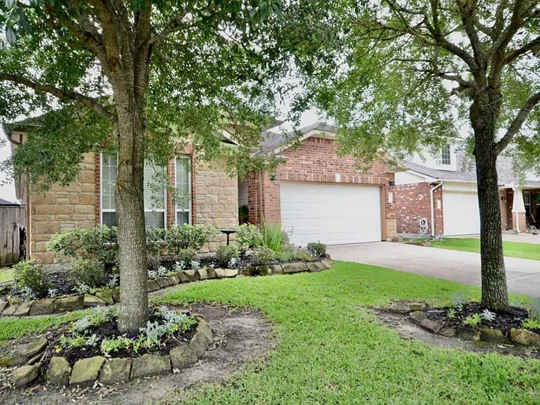 21507 Hawkspur Ridge St — Photo 1