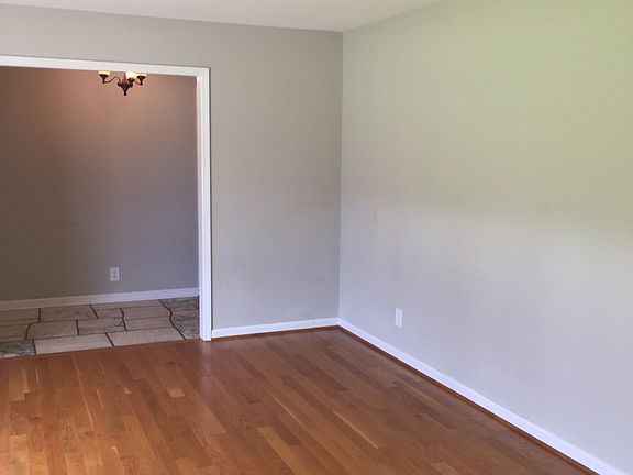 Large Living Room with Hardwood Floors