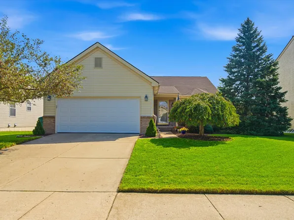 7057 Maplelawn Dr, Ypsilanti, MI 48197