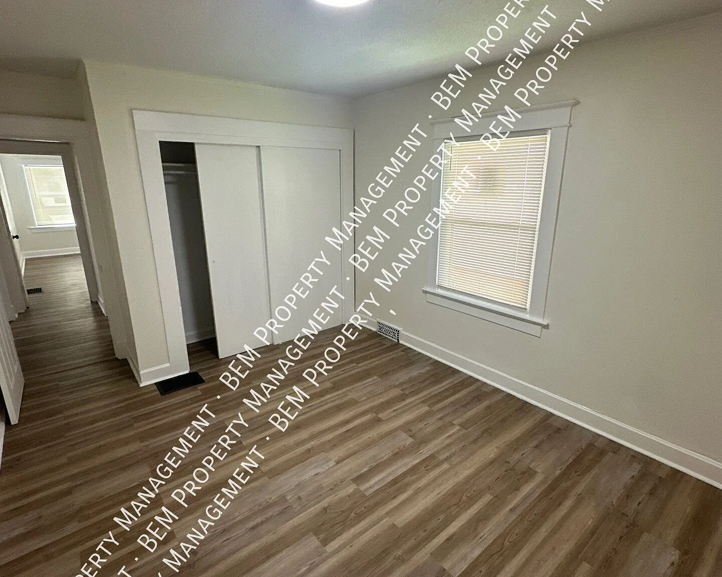 3 bed, 1.5 bath, 1500 sqft, $1,450 — Photo 4