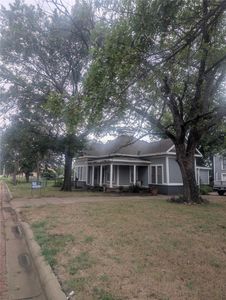 105 W Oak St, Olney, TX, 76374