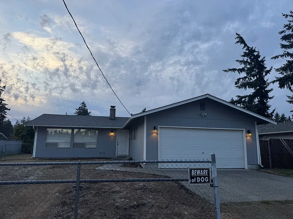 17102 20th Ave E