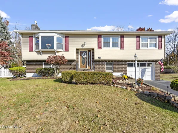 25 Criswood Drive, Albany, NY 12205