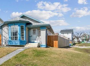 33 E Martinridge Rd NE, Calgary, AB T3J3L4