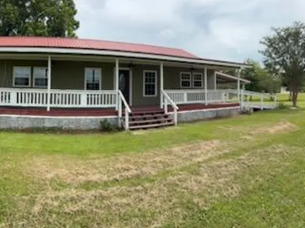 128 Oaktree Ln, Alma, GA 31510