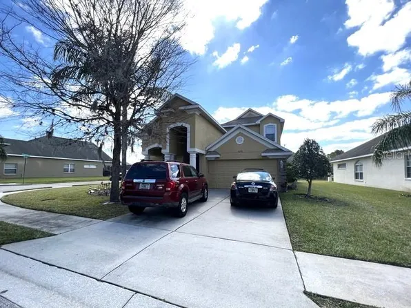 30750 Pumpkin Ridge Dr, Zephyrhills, FL 33543