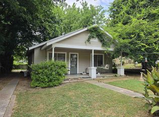 911 Garland Ave, Hot Springs, AR 71913