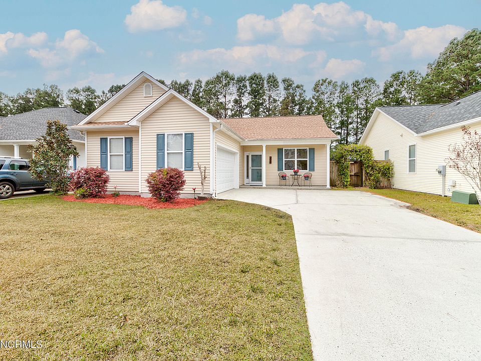 1st image of 207 Sand Pebble Drive SE