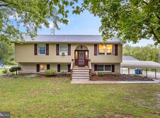 520 E Circle Dr, Dover, PA 17315