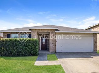 1916 J Cheshier Rd, Justin, TX 76247