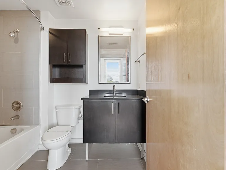 601 Stockton St #203 — Photo 7