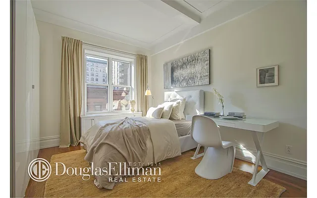 Sold by Douglas Elliman | media 16