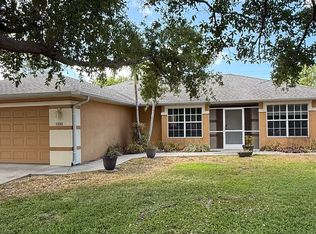 1222 S Alhambra Cir, Naples, FL 34103