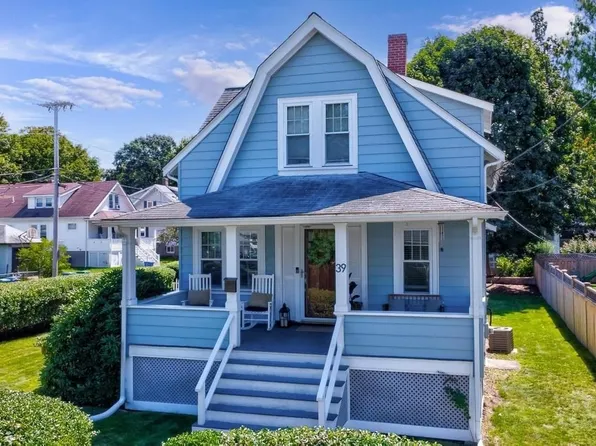 39 Holmes St, Braintree, MA 02184