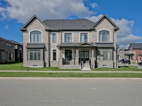 1864 Irish Moss Sq, Pickering, ON L1Y 0B4