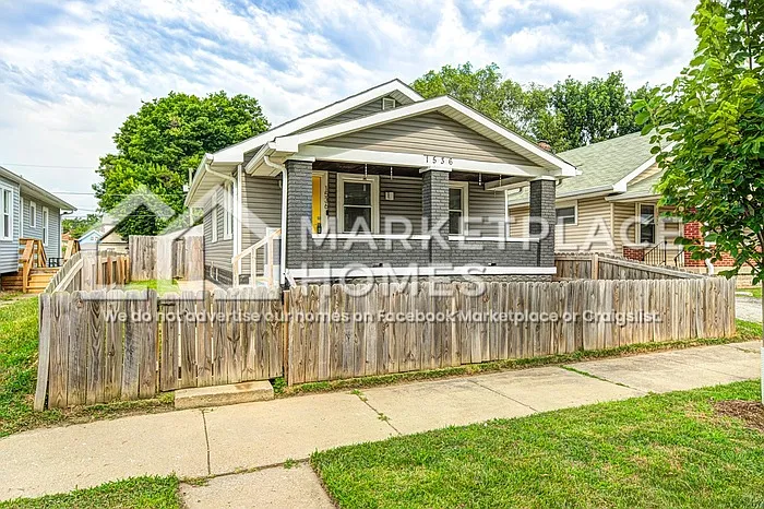 2 bed, 1.0 bath, 816 sqft, $1,500 — Photo 2