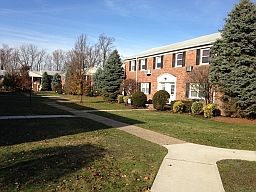 1st image of 63 Roseland Ave APT 40