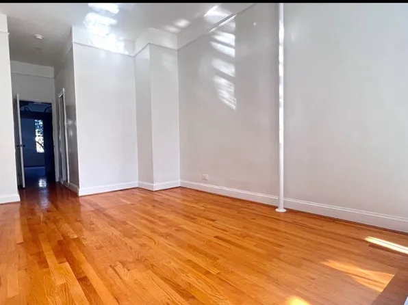 842 Bushwick Avenue image 4 of 8