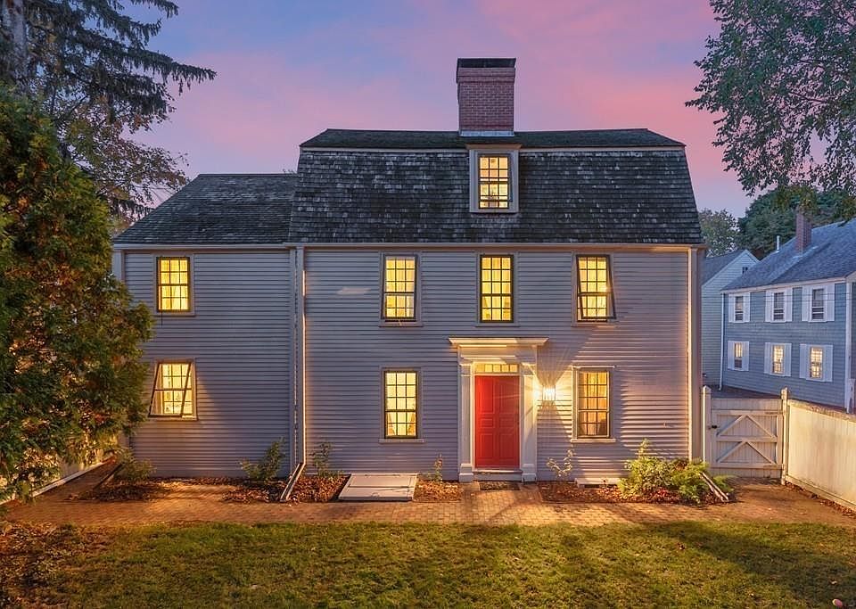 1st image of 18 Elm St