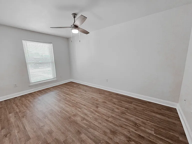 6921 Bamberry St — Photo 11
