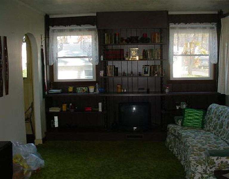 2nd image of 11 WASHINGTON Avenue