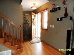 N27W6489 Alyce St, Cedarburg, WI 53012