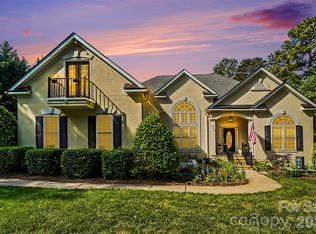 577 Normandy Rd, Mooresville, NC 28117