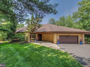 400 Pleasant Valley Ave, Moorestown, NJ 08057