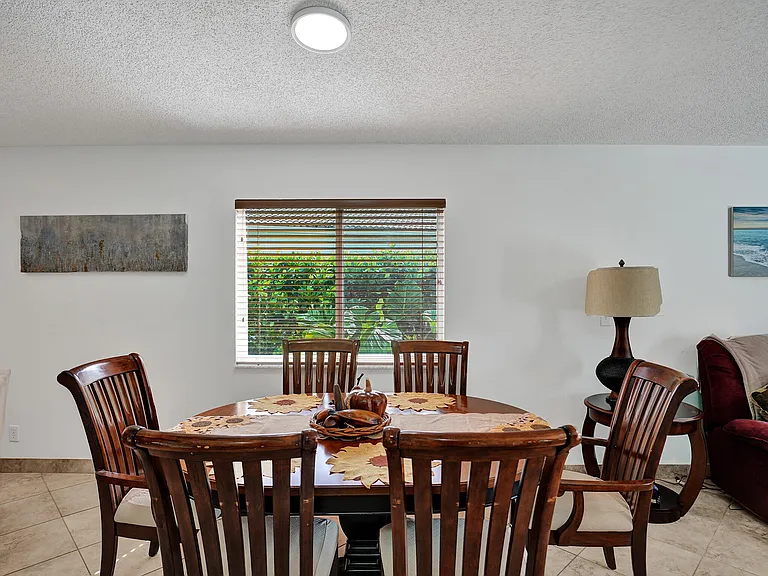 1245 SW 46th Way — Photo 11