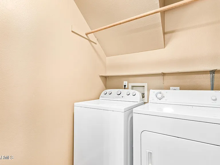 4430 W Oraibi Dr — Photo 28