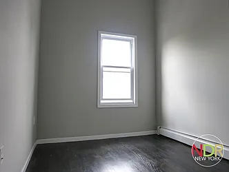 Rented by Next Door Realty NYC